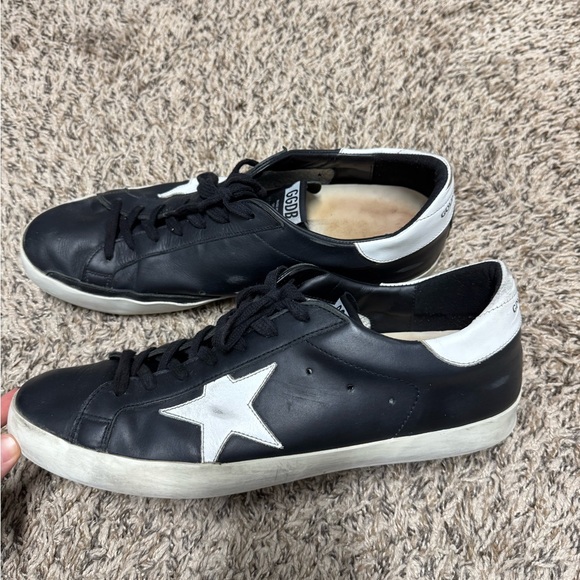 Golden Goose sneakers - Picture 1 of 5
